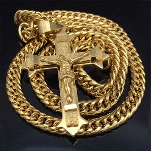 Men’s gold crucifix cross necklace